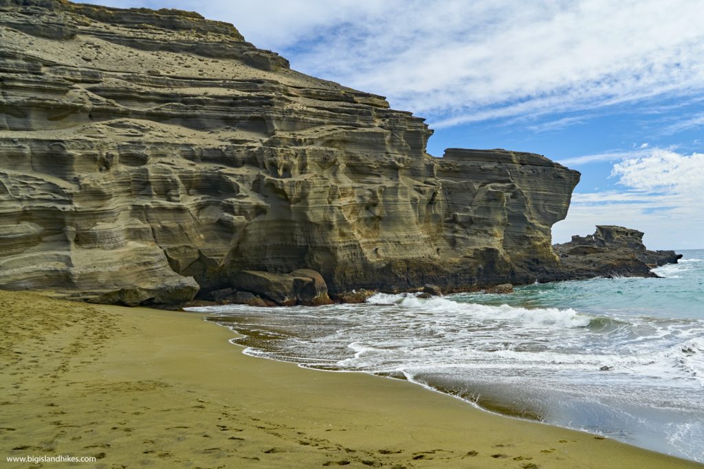 Papakōlea Green Sand Beach – Spiaggia Verde – Big Island -Hawai'i: le spiagge colorate, dove trovarle e informazioni utili Credits: bigislandhikes.com